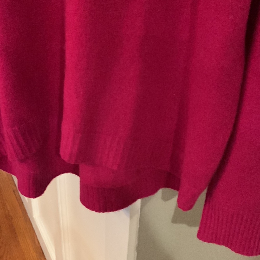 J.Crew turtleneck size extra-large tags on never worn - Picture 6 of 6